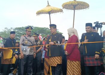 Buka Pesta Rakyat Kaltim, PJ Gubernur Harap UMKM Bisa Go Internasional