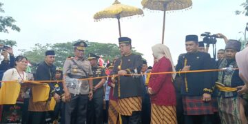 Buka Pesta Rakyat Kaltim, PJ Gubernur Harap UMKM Bisa Go Internasional