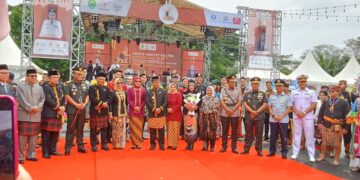 Pesta Rakyat Kaltim Meriahkan Peringatan HUT ke-67 dengan Promosi Capaian Pemerintah dan UMKM Lokal