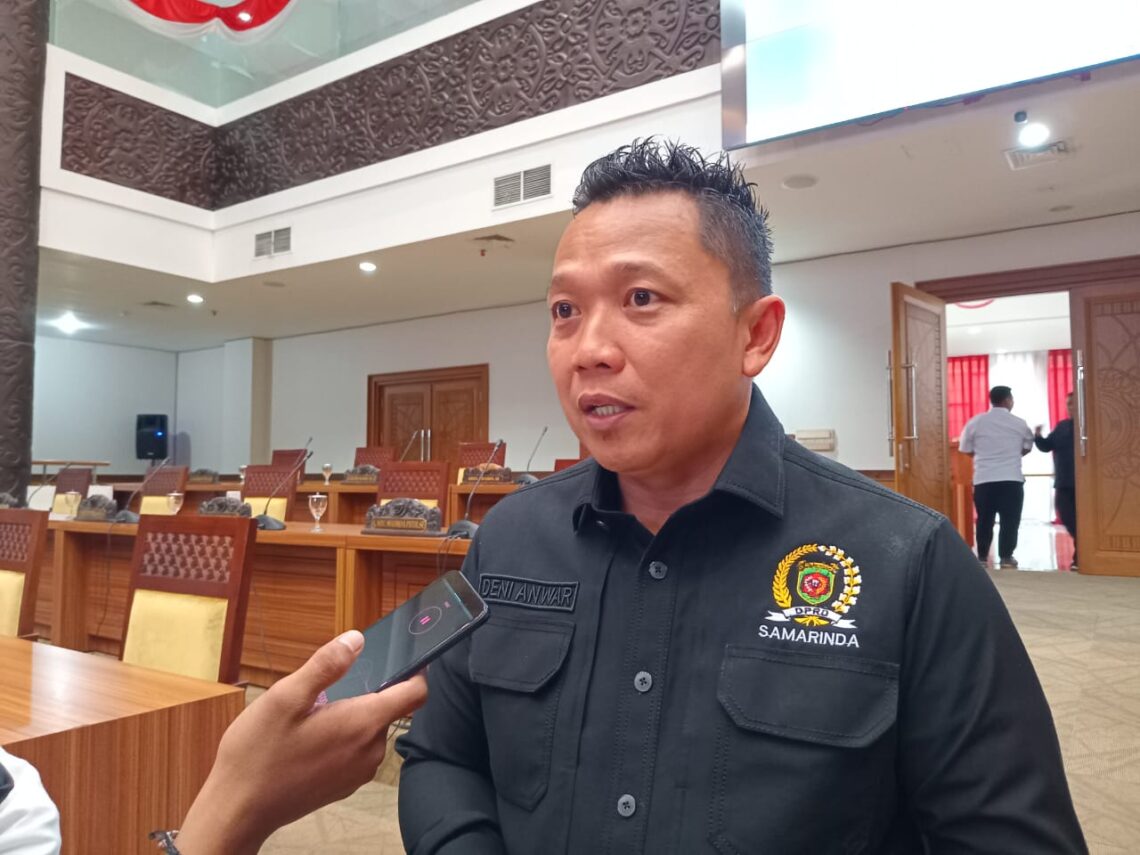 Dewan Samarinda Soroti Batasan Penggunaan Gadget pada Anak