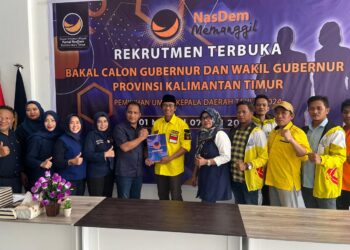 Maju di Pilgub Kaltim , Rudy Mas’ud dan Mahyudin Kembalikan Formulir Pendaftaran Cagub Ke NasDem