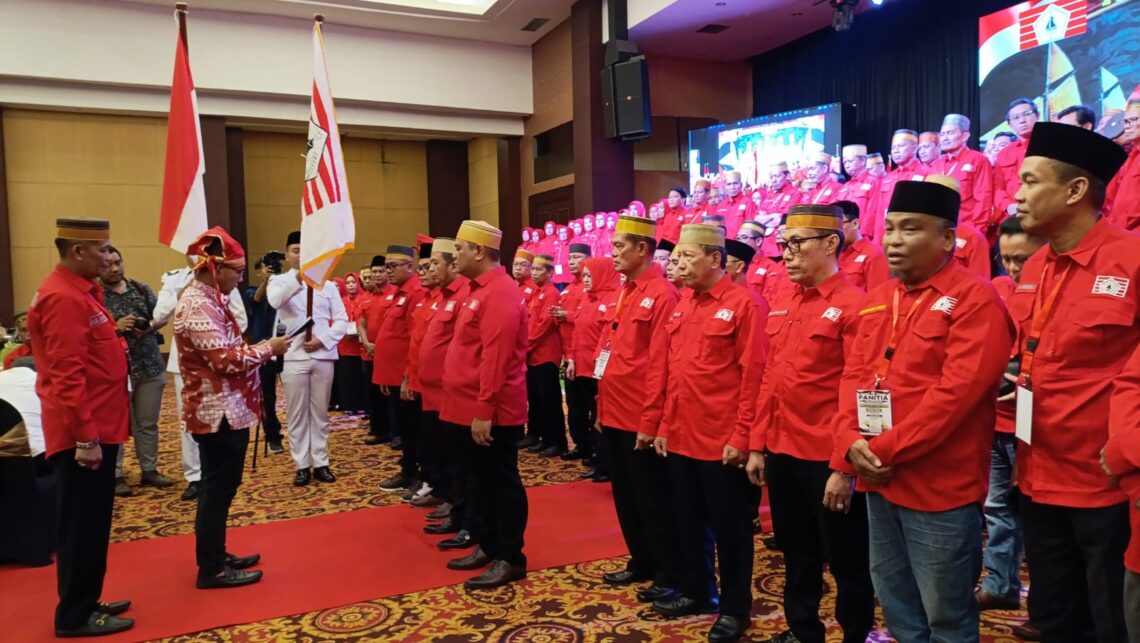 Pelantikan Pengurus BPD KKSS Samarinda: Muslimin Arahkan Fokus pada Program Pembangunan dan Netralitas Politik