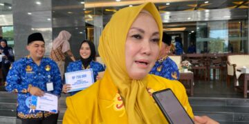Sekretariat DPRD Kaltim Ikut Meriahkan Lomba Fashion Show HUT KORPRI ke-53
