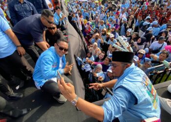 Kampanye Akbar Rudy-Seno di Pilgub Kaltim Disambut Antusias Ribuan Warga Samarinda