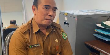 Dispora Kaltim Berikan Apresiasi pada Kosti Kaltim yang Sosialisasikan Sepeda Ontel ke Sekolah-sekolah