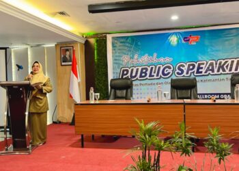 Sosialisasi Public Speaking Dispora Kaltim Berikan Bekal Kepemimpinan bagi Mahasiswa Masa Depan