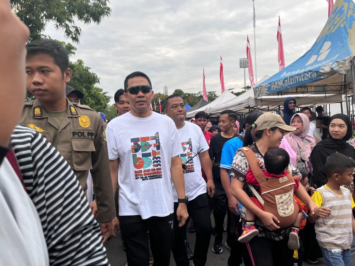 Ribuan Warga Samarinda Sambut Meriah Jalan Santai, Pemkot Siapkan 10 Ribu Makan Gratis dan 5 Doorprize Umroh