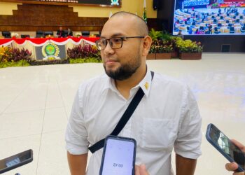Dilantik Pergantian Antar Waktu, Abdul Giaz Akan Perjuangkan Aspirasi Rakyat