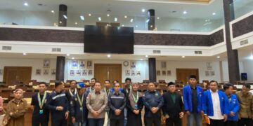 DPRD Samarinda Gelar Audiensi dengan PMII, Bahas Pengelolaan Sampah 