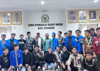 Desak Evaluasi Kinerja Pemerintah dan Cabut Inpres 1/2025, PMII Gelar Unjuk Rasa di DPRD Samarinda