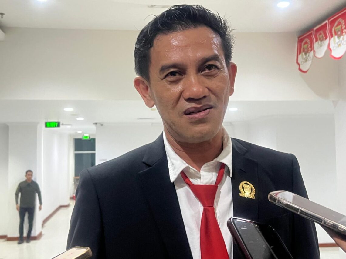 Sinar Alam Soroti Kerusakan Jalan Pelita, Warga Palaran Butuh Perbaikan Segera