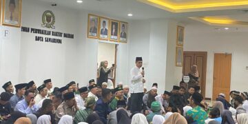 DPRD Samarinda Santuni 200 Anak Yatim dalam Acara Buka Puasa Bersama