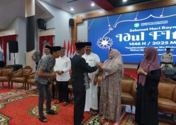 Bupati Edi Damansyah Gelar Open House