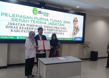 Sekda Harap Kepemimpinan Baru Bawa Semangat Baru di Dinas Kearsipan dan Perpustakaan Kukar