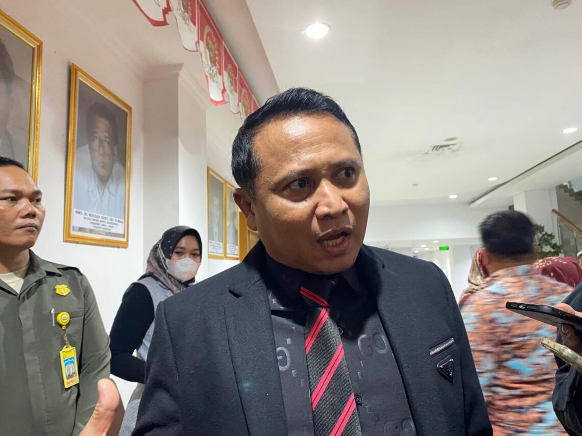 Anhar Minta Pemerataan Anggaran Sekolah, Soroti Ketimpangan Fasilitas Pendidikan di Samarinda