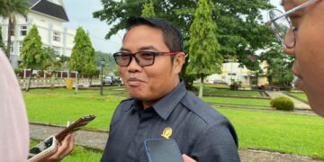 Guntur Minta Akses Jalan Kukar Jadi Prioritas Pemprov, Jangan Biarkan Warga Terisolasi