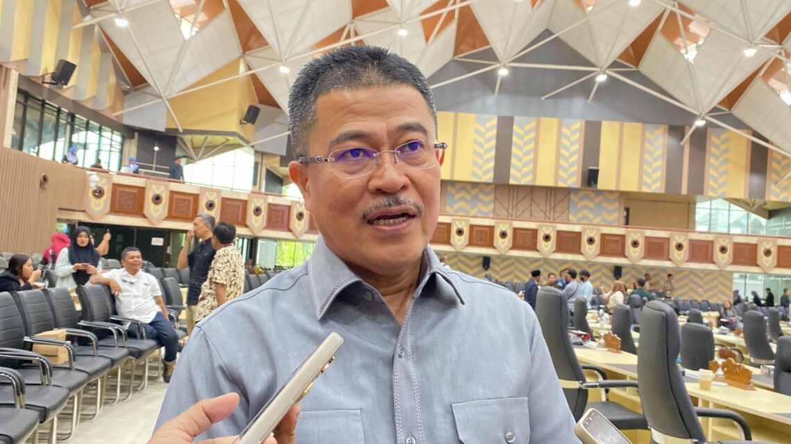 Darlis Pattalongi Desak Pemprov Kaltim Akhiri Ketimpangan di SMAN 4 Samarinda