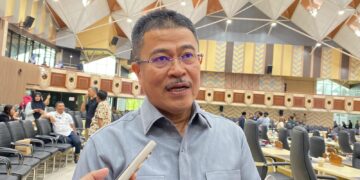 Darlis Pattalongi Desak Pemprov Kaltim Akhiri Ketimpangan di SMAN 4 Samarinda