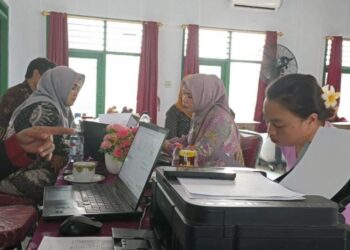 Disdukcapil Kukar Terapkan Sistem Layanan Ganda untuk Jangkau Wilayah Blank Spot