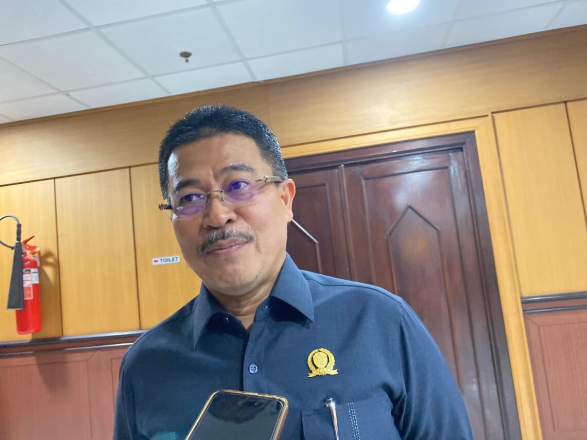 Sekolah Negeri Kian Tertinggal, Darlis Soroti Ketimpangan Daya Saing Pendidikan Dasar di Samarinda