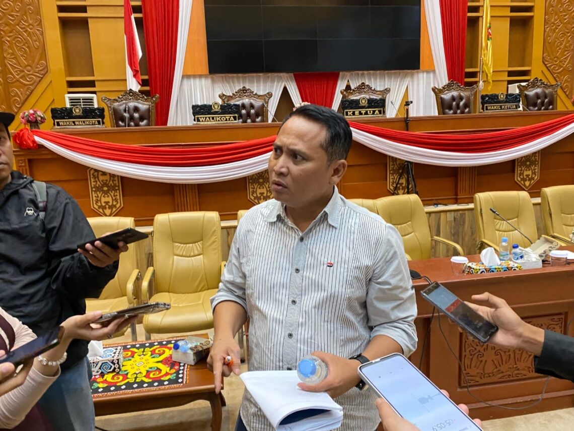 Anhar Soroti Ketimpangan Sekolah Favorit, Minta Perbaikan Infrastruktur Jadi Prioritas