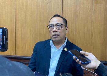 Sarkowi Ingatkan Risiko Ketergantungan SDA, Dorong Percepatan Pembangunan SDM Lewat Pendidikan Tinggi