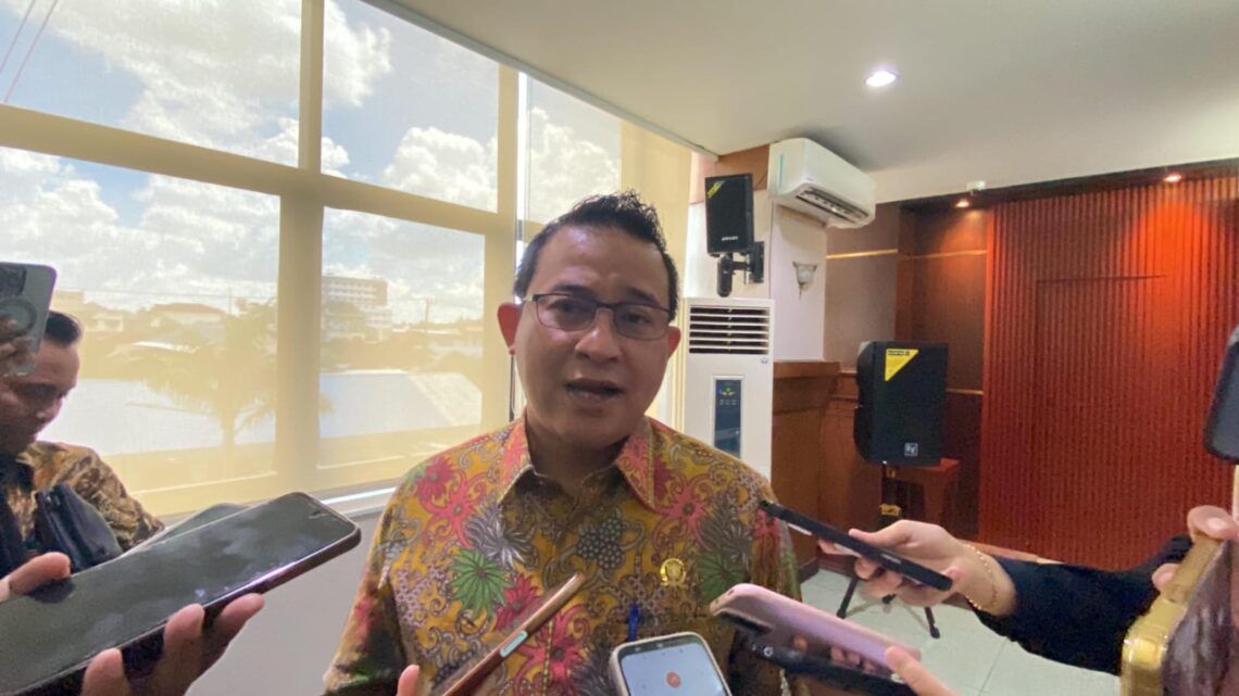 Sapto Soroti Akar Masalah Banjir Loa Bakung: Penataan Pemukiman dan Kesadaran Warga Jadi Kunci