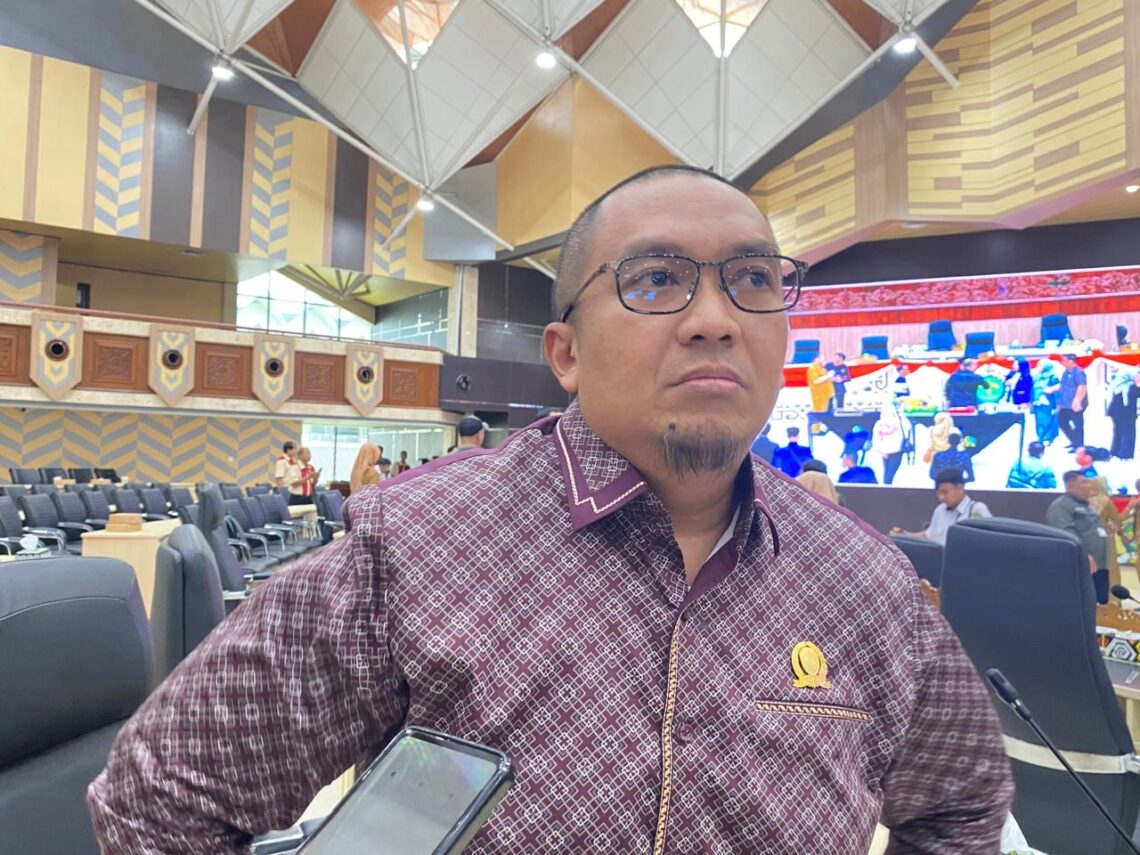 DPRD Kaltim Desak Perjelas Program GratisPol, Mahasiswa Aktif Jangan Dianaktirikan