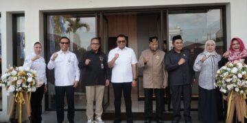 Bupati Kukar Resmikan Ruang Layanan Prioritas Bankaltimtara