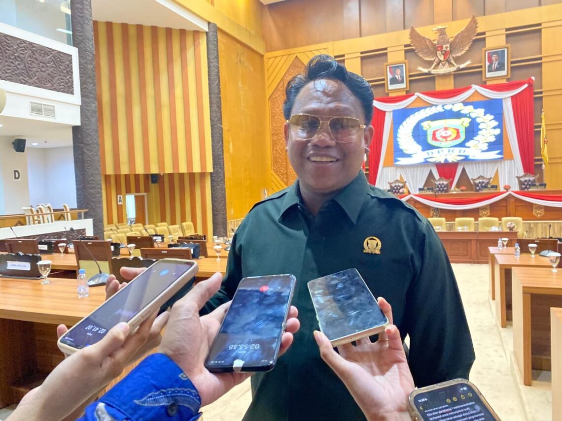 DPRD Samarinda Desak Satpol PP Tertibkan Pom Mini Liar Demi Keselamatan Warga