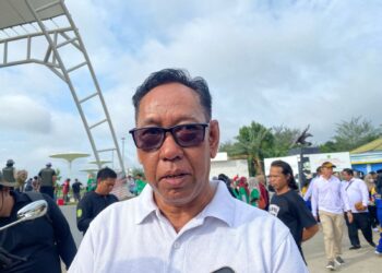 Muara Wis Terima Kendaraan Angkut Sampah dari DLHK Kukar