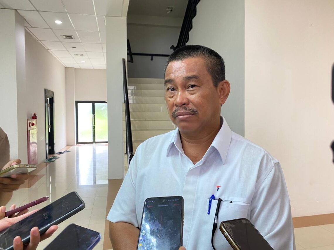 DPRD Kaltim Ingatkan Pemerintah Soal Lambatnya Distribusi Seragam Sekolah