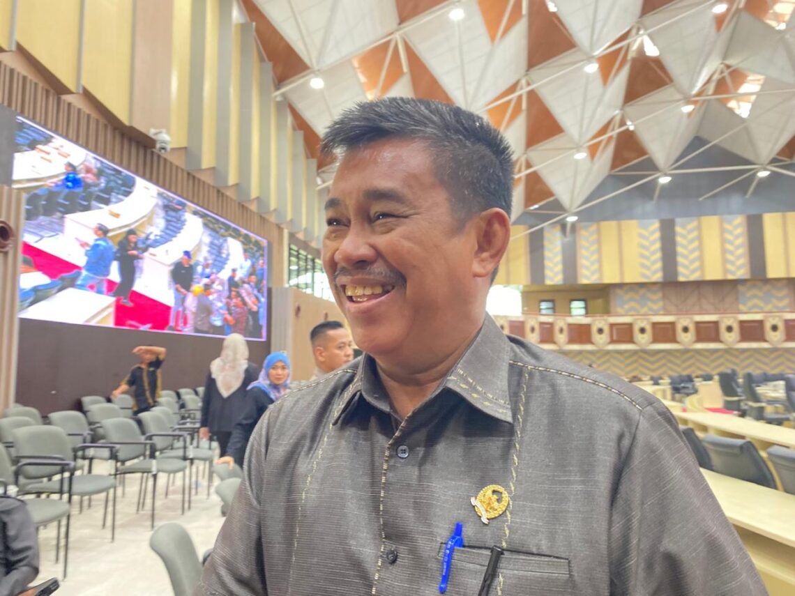 DPRD Kaltim Beri Waktu SMA 10 Samarinda Beradaptasi di Lokasi Baru