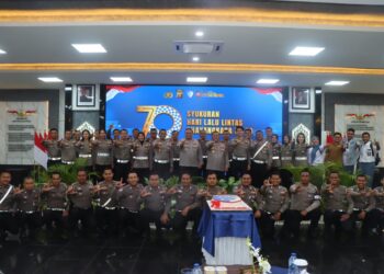Satlantas Polresta Samarinda Gelar Syukuran HUT Lalu Lintas ke-70, Santuni Korban Laka dan Beri Penghargaan Personel Berprestasi