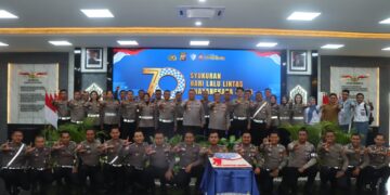 Satlantas Polresta Samarinda Gelar Syukuran HUT Lalu Lintas ke-70, Santuni Korban Laka dan Beri Penghargaan Personel Berprestasi