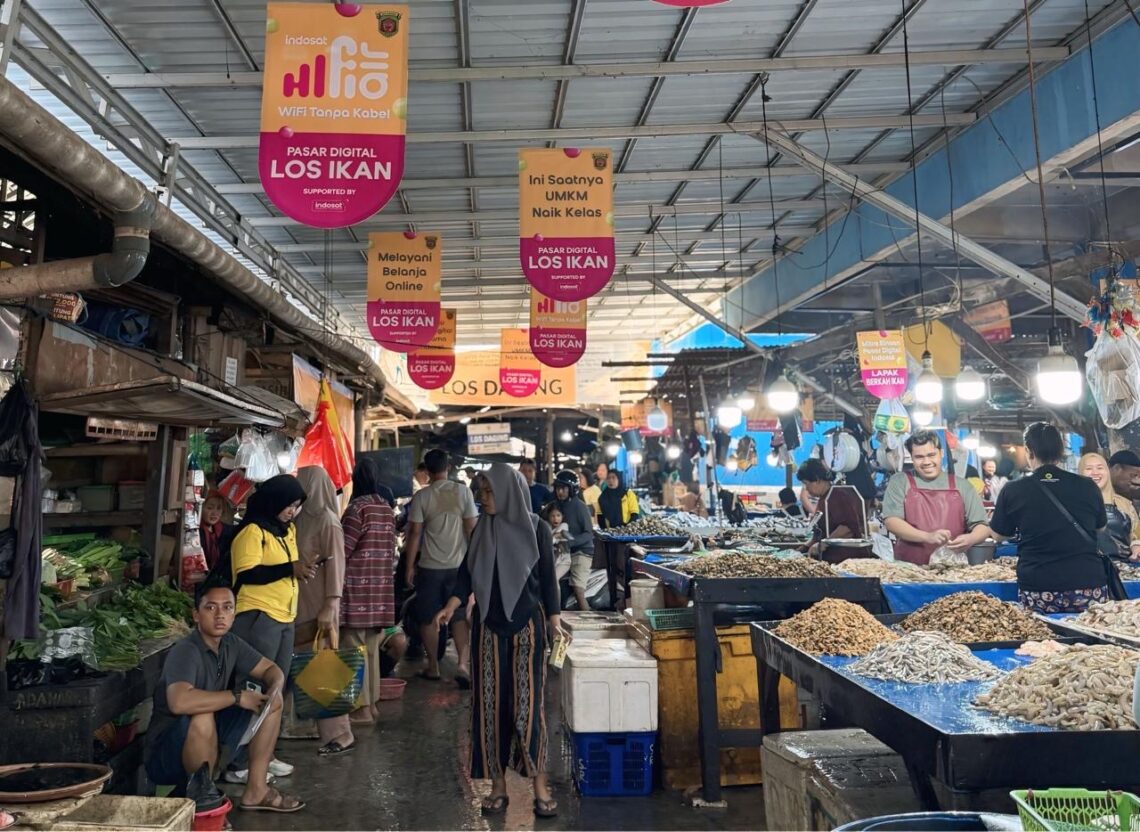 Indosat Dorong Ekonomi Kerakyatan Lewat Digitalisasi Pasar Segiri Samarinda