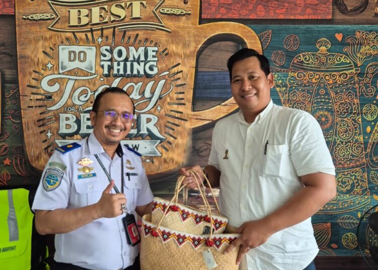 Bandara APT Pranoto Jadi Etalase UMKM Lokal, HIPMI Samarinda Dorong Produk Daerah Tembus Pasar Wisata