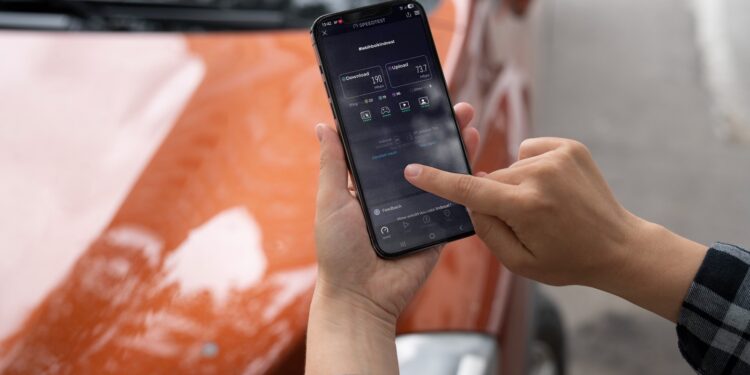 Jutaan Pemudik Andalkan Indosat, Trafik Data Naik Lebih dari 20 Persen