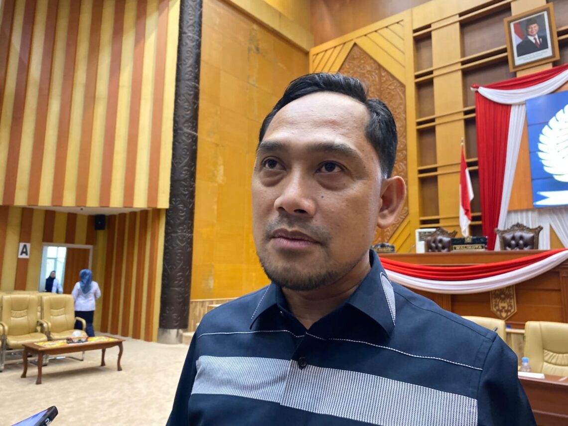 Abdul Rohim Minta Pemkot Kaji Ulang Rencana Pembongkaran Menara Lampu Taman Samarendah