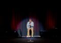 Stand Up Pandji Pragiwaksono Sukses di Samarinda, Bahas Rudy Mas’ud di ‘Kaltim Paradox’ Bikin Penonton bertanya tanya