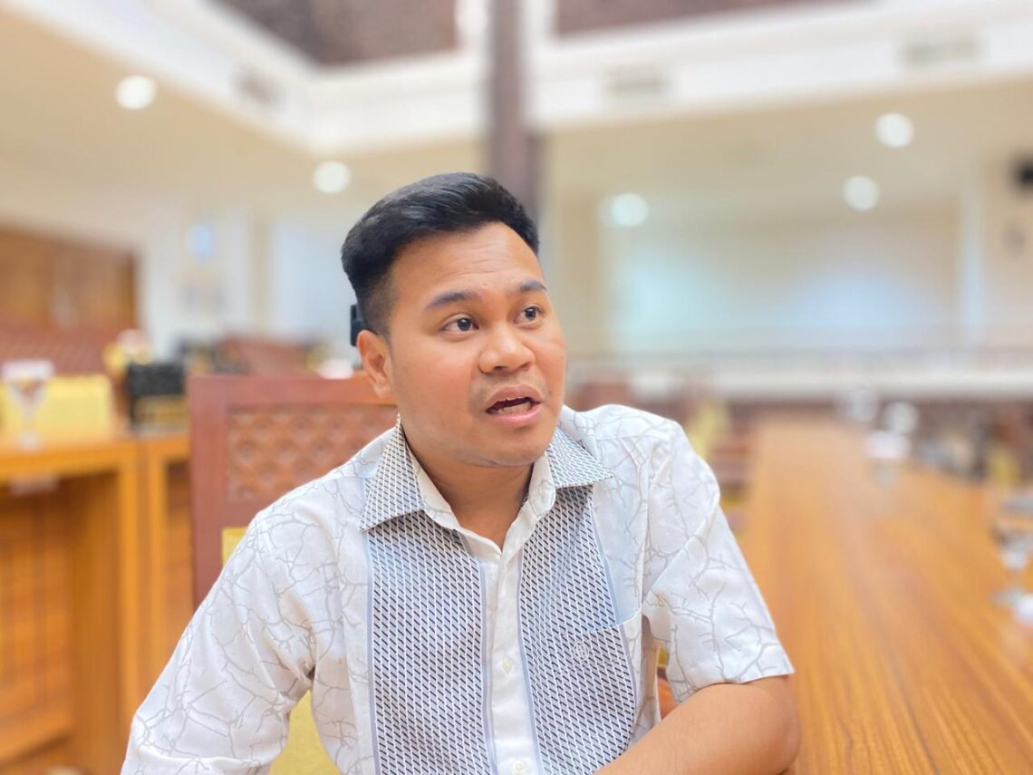 Dugaan Parkir Liar di Teras Samarinda, DPRD Samarinda Minta Dishub Periksa Legalitas Petugas