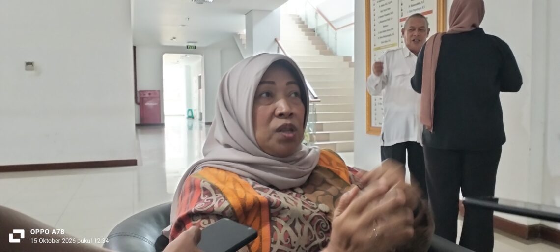 DPRD Samarinda Minta Kejelasan Nasib Guru Honorer di Sekolah Loa Kumbar